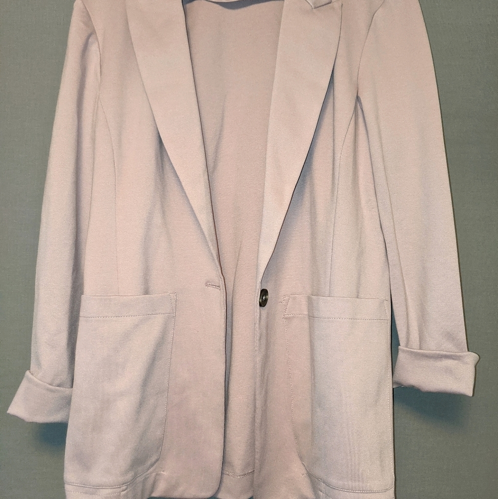 Mauve/lavender pink Suzy Shier blazer